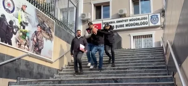 Beşiktaş’ta 14 yıl önce işlenen cinayetin şüphelisi yakalandı: Tanınmamak için cerrahi maske takıyormuş!
