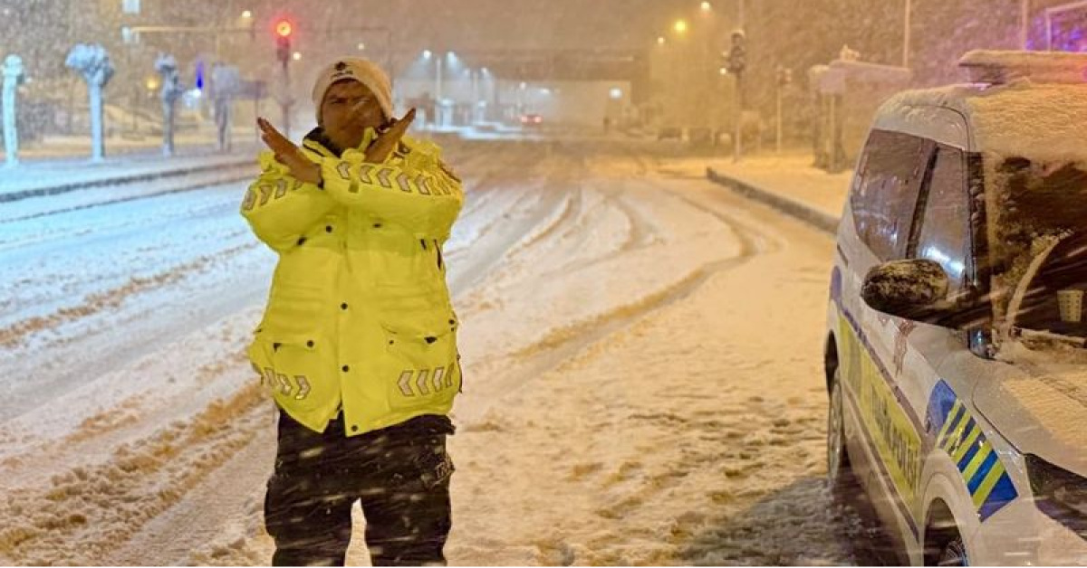 Bitlis’te bazı yollar kapandı
