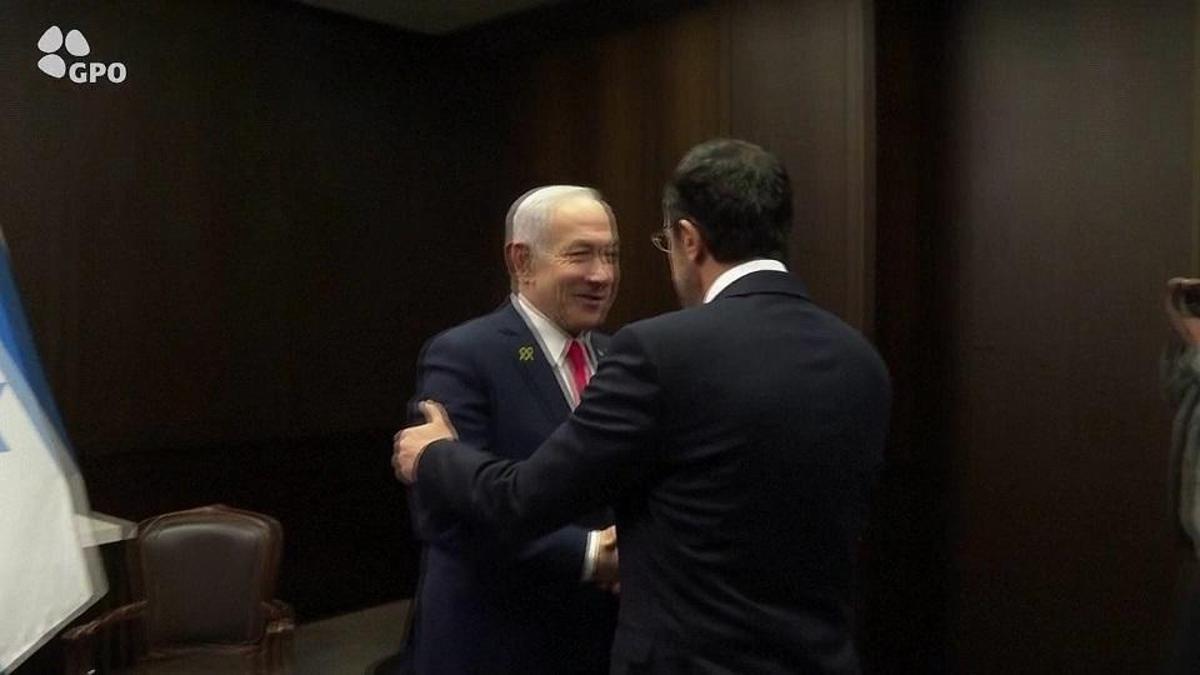 “Bu diplomasi değil, ihanet” Yunanistan’da üçlü zirve tartışması