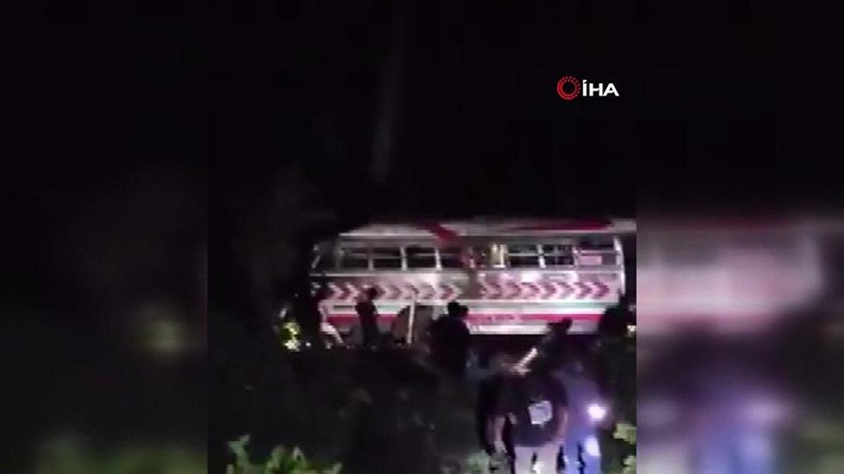 Guatemala’da otobüs uçuruma yuvarlandı: 15 ölü, 19 yaralı