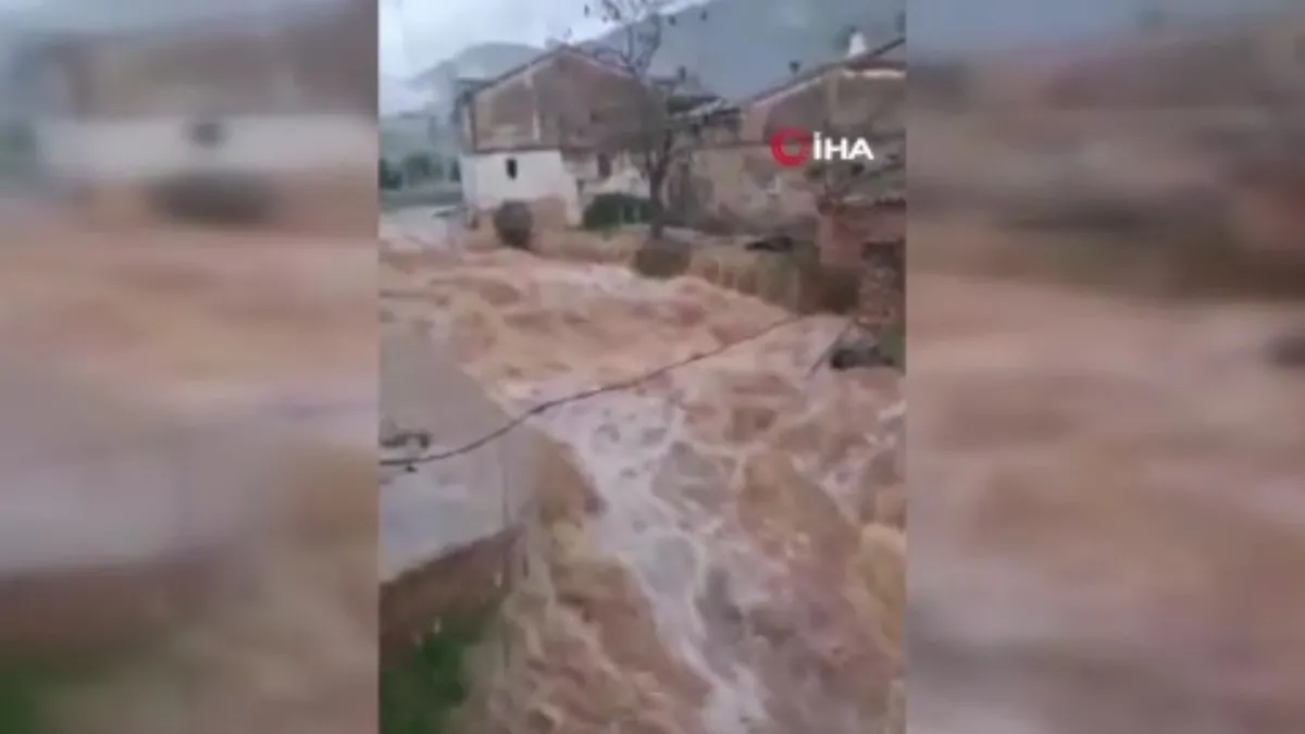 İspanya’da sel felaketi! Nehir yatakları taştı: Ölü ve kayıplar var