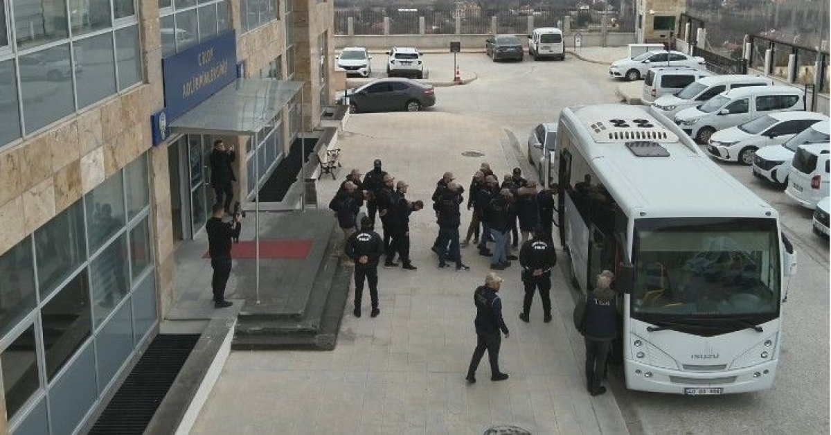 İstanbul’da DEAŞ’a darbe: 115 şüpheli yakalandı!