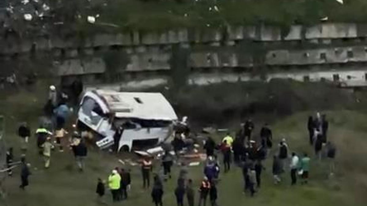 İstanbul’da facia: Esenyurt’ta otobüs şarampole yuvarlandı