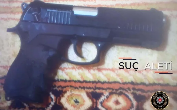 İzmir’de aile katliamı youtube videosuyla çözüldü…Katliam saati komşunun bebeğine izlettiği videodan belirlendi!