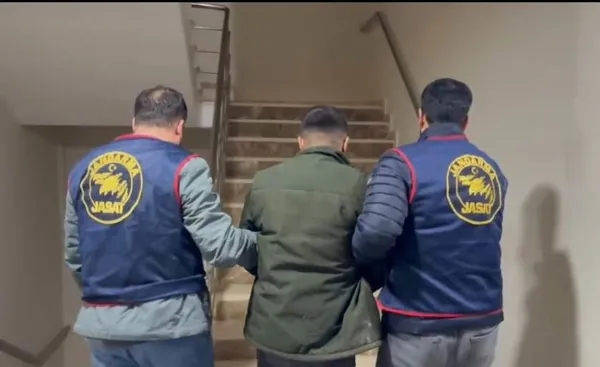 Kardeş katili dizinin çevrildiği bağ evinde yakalanmış