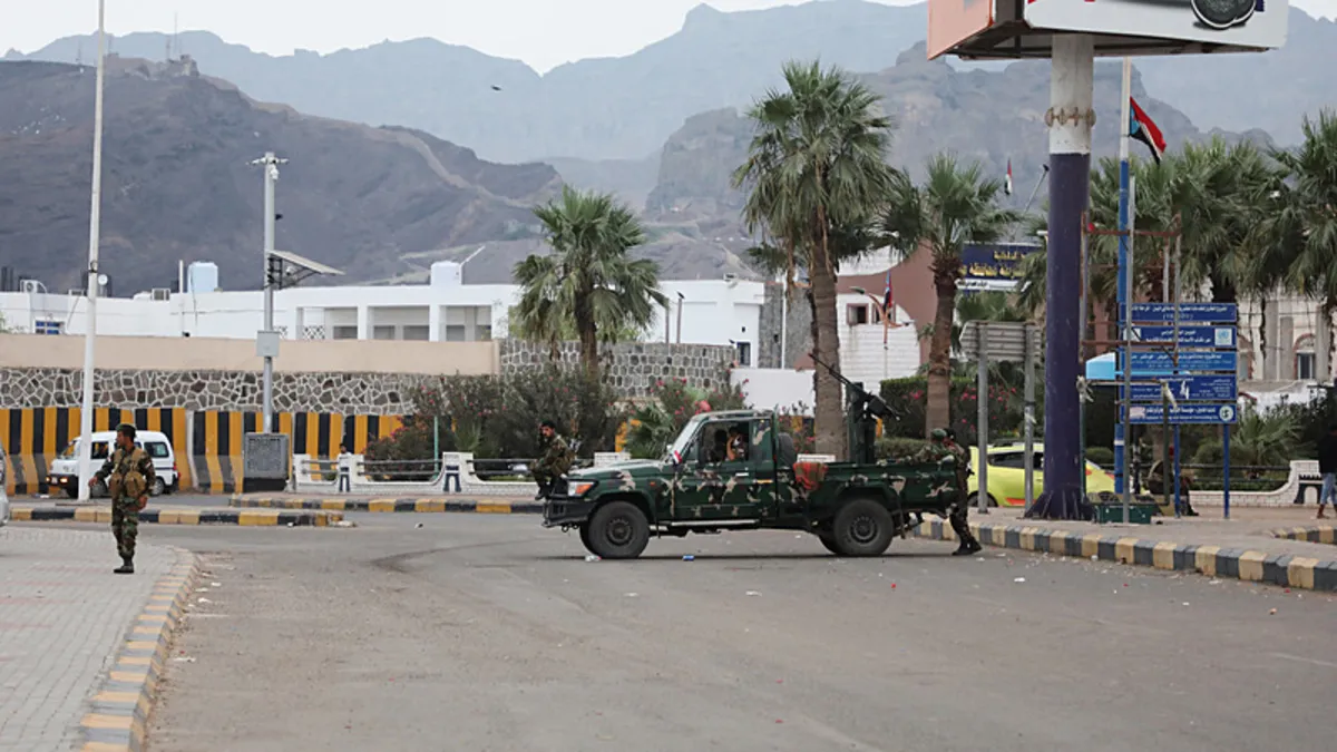 Körfez’de tehlikeli kırılma! Yemen’de BAE–Suudi Arabistan krizi! Abu Dabi askerlerini çekti