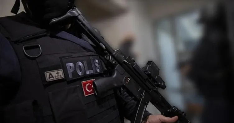 Polisi görünce uyuşturucu dolu poşeti balkondan aşağıya attılar: 6 kişi tutuklandı