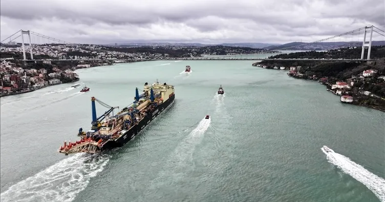SON DAKİKA! İstanbul Boğazı gemi trafiği geçici olarak askıya alındı