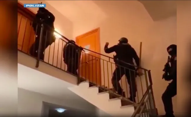 SON DAKİKA… Barış Boyun çetesine İtalya’da şafak baskını! Bilgiler Türk polisinden: 4 şüpheli yakalandı!