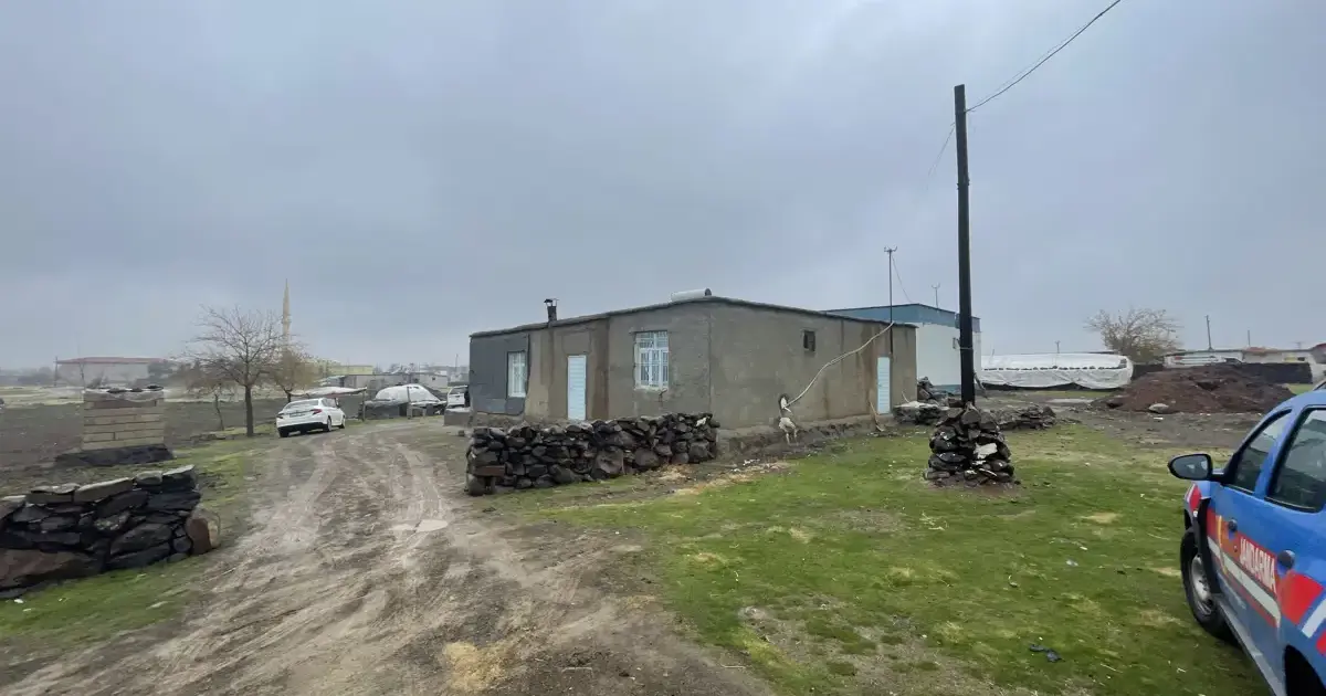 Şanlıurfa’da aile katliamı. Eşini ve oğlunu öldürdü