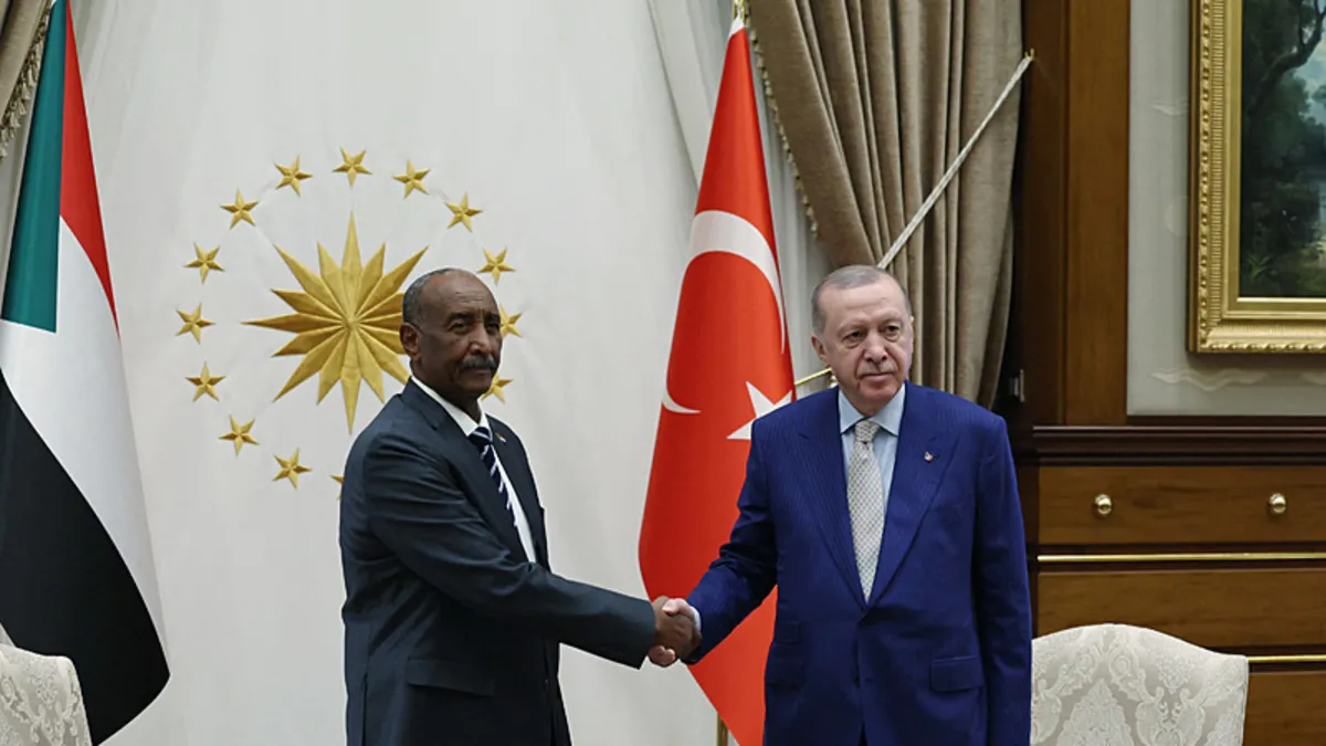 Sudan lideri el-Burhan’dan Türkiye’ye teşekkür: “Tarihi ve kardeşçe”