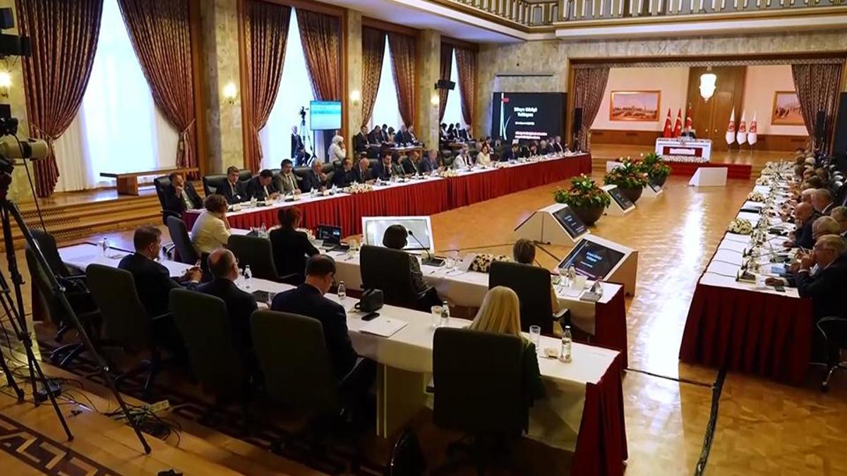 TBMM’de “terörsüz Türkiye” mesaisi uzadı