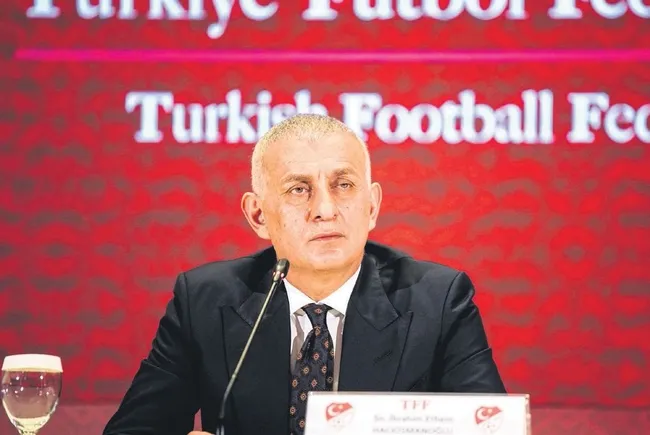TFF Başkanı Hacıosmanoğlu, ABD dönüşü sert mesajlar verdi: Karşımızda kuzu kamera önünde aslan yavrusu!