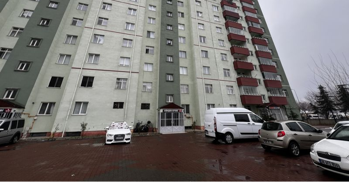 Tartıştığı kocasını bıçakla yaraladı!