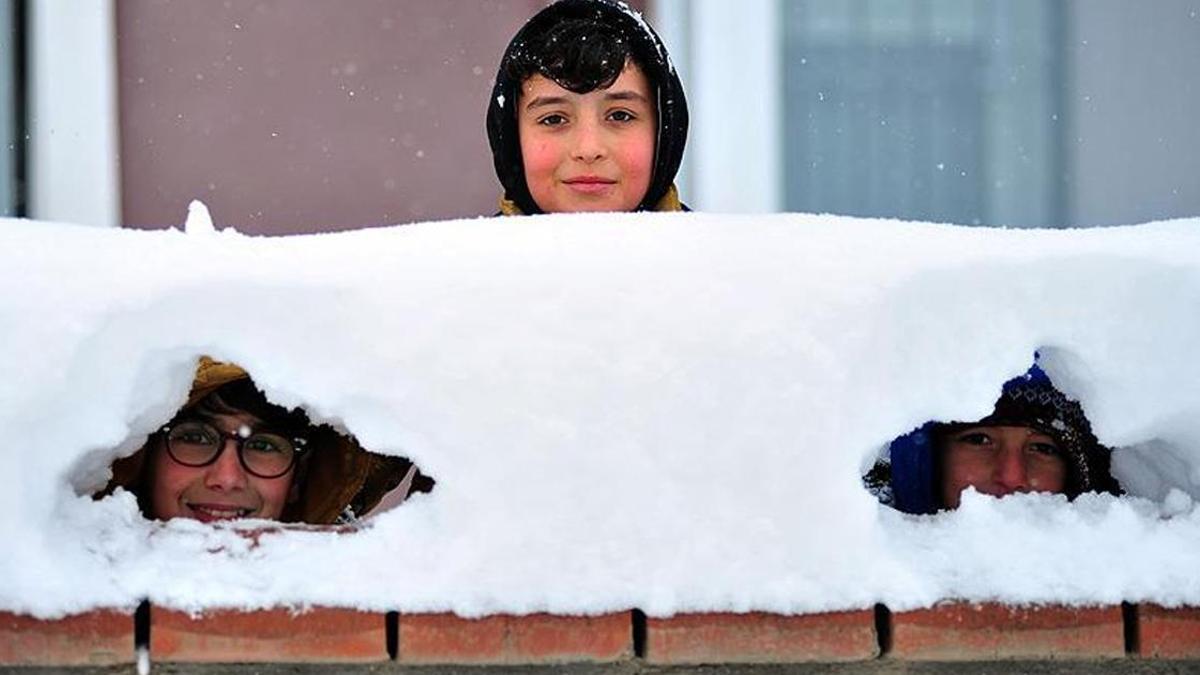 Vali Davut Gül CNN TÜRK’e açıkladı: İstanbul’da okullar tatil edilecek mi?