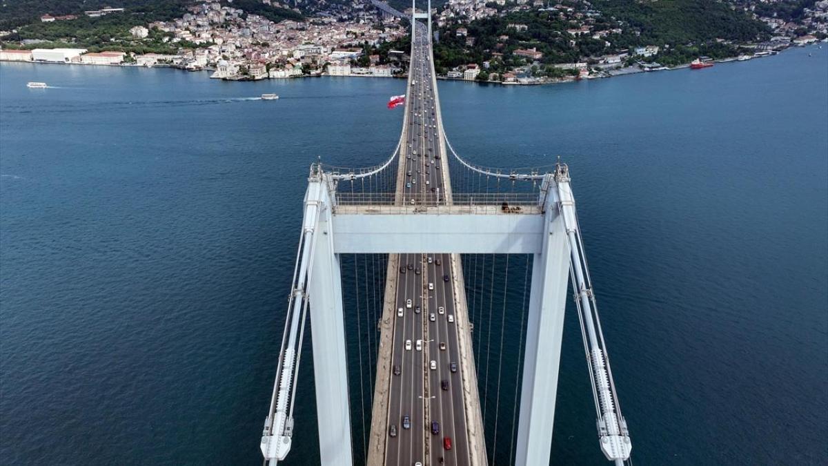 2025’te Türkiye otoyol ve köprülerinden 1,12 milyar araç geçti