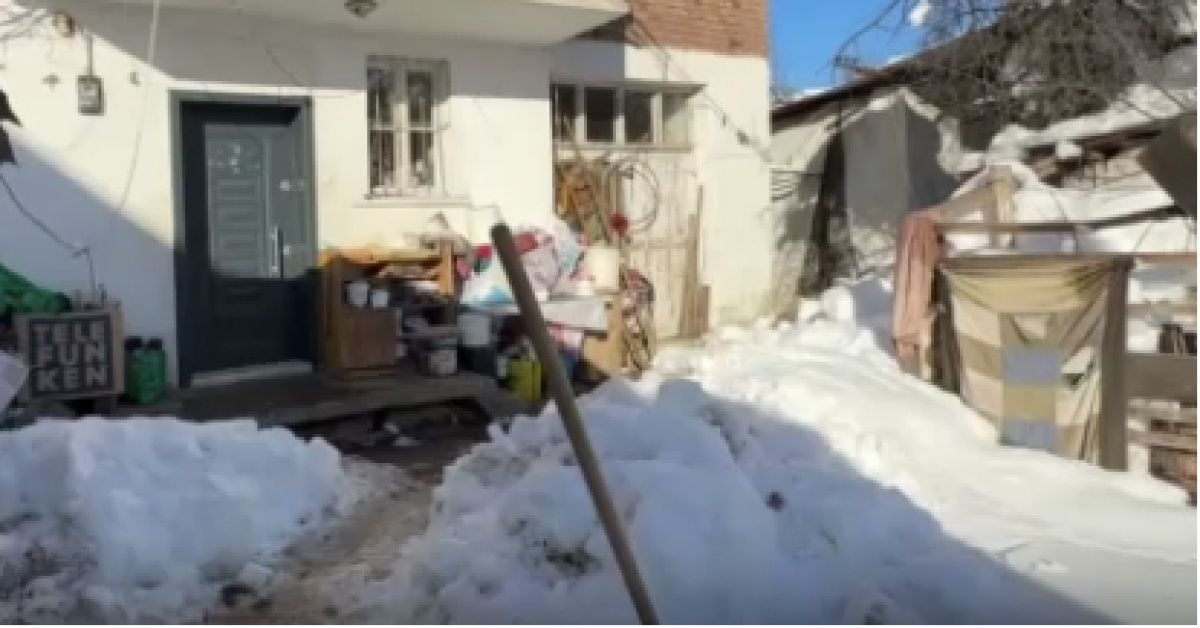 80 yaşındaki kadın bahçede ölü bulundu