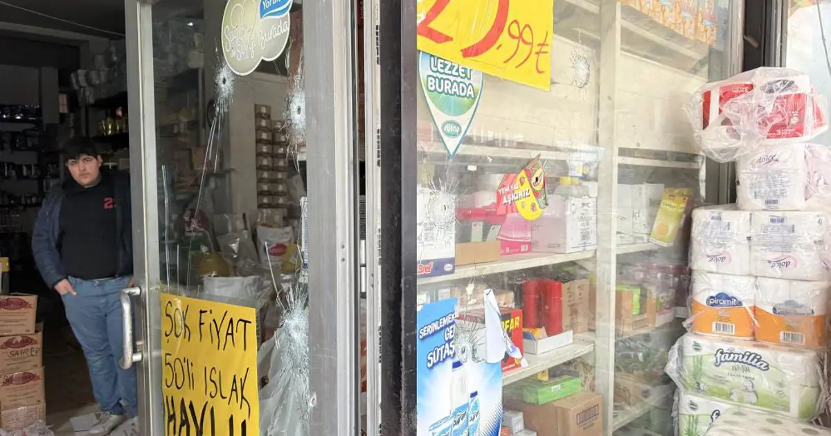 Adana’da markete haraç kurşunu