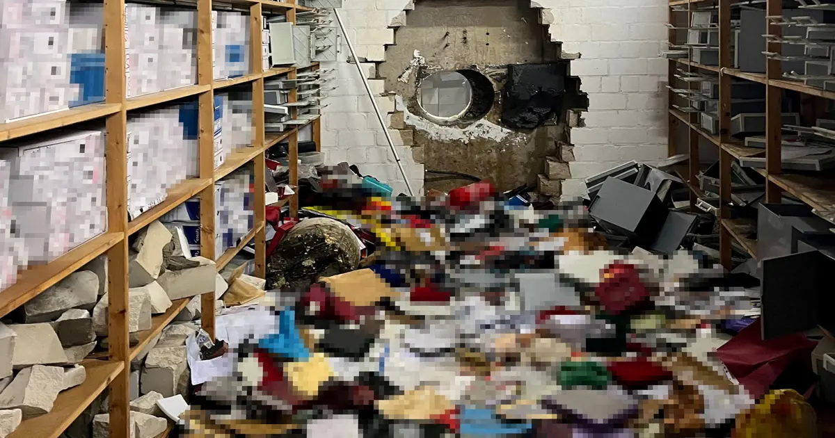 Almanya’daki 300 milyon euroluk banka soygunu. Kuaförden aldıkları saçlarla sahte delil bırakmışlar