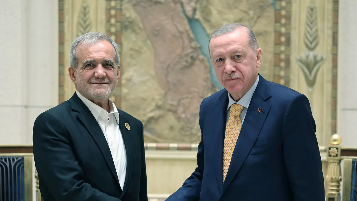 Ana gündem tırmanan askeri gerilim: Başkan Erdoğan Pezeşkiyan ile görüştü