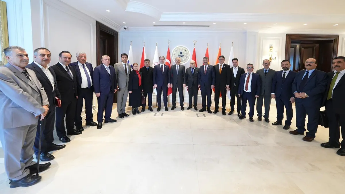 Bakan Yerlikaya Ezidi temsilcileri ile görüştü