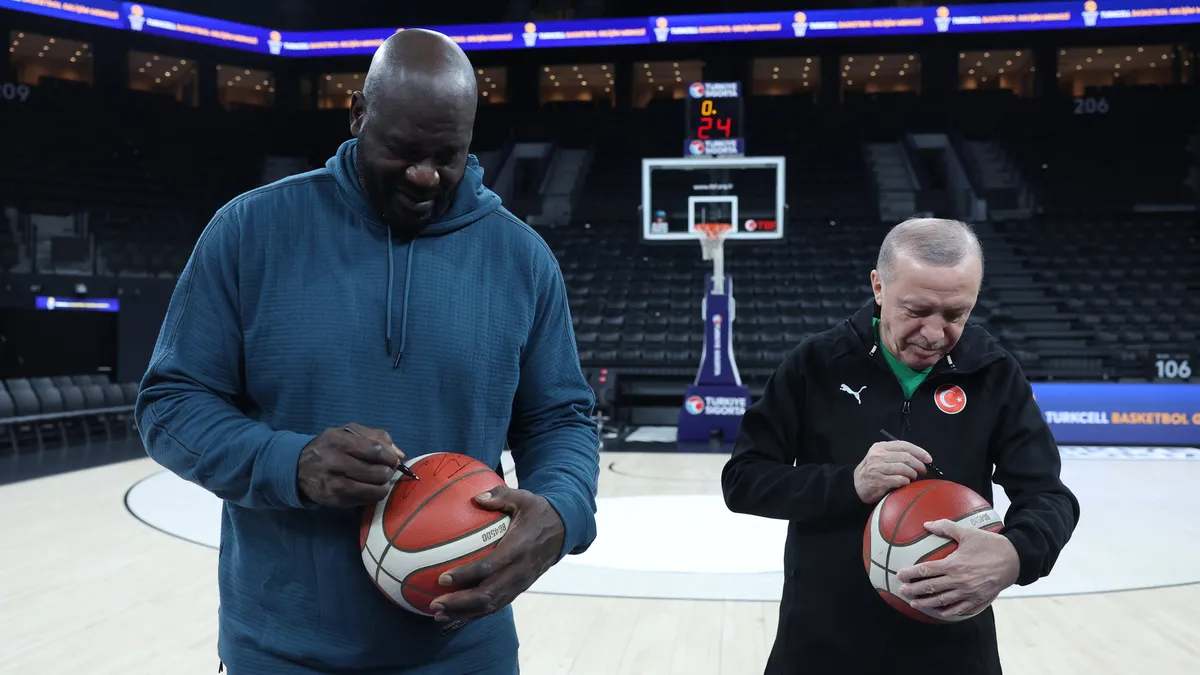 Başkan Erdoğan ile Shaquille O’Neal arasında samimi diyalog: Selamun aleyküm