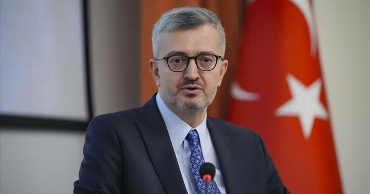 Bayrak indirme provokasyonu. İletişim Başkanı Duran: “Hain saldırı karşılık bulacaktır”