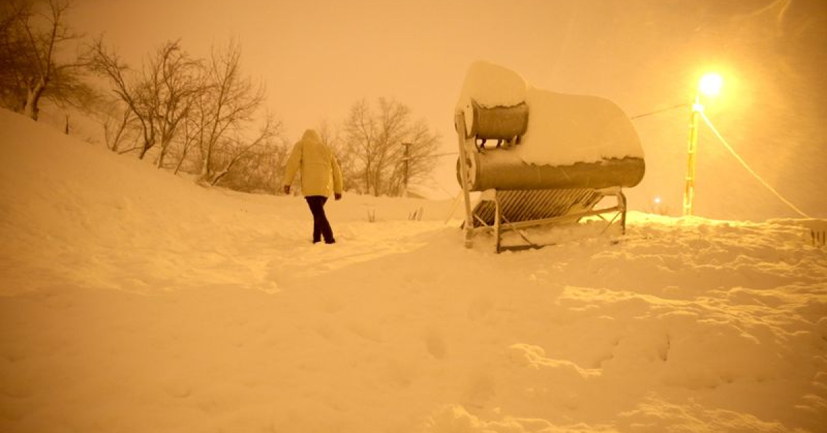 Bitlis’te çığ altında kalan 2 kişi kurtarıldı