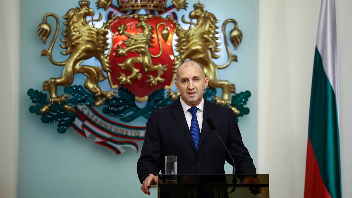 Bulgaristan Cumhurbaşkanı Rumen Radev’den istifa etme kararı