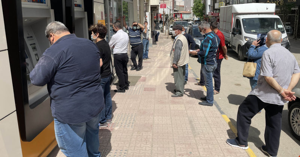 CHP en düşük emekli aylığını AYM’ye taşıdı