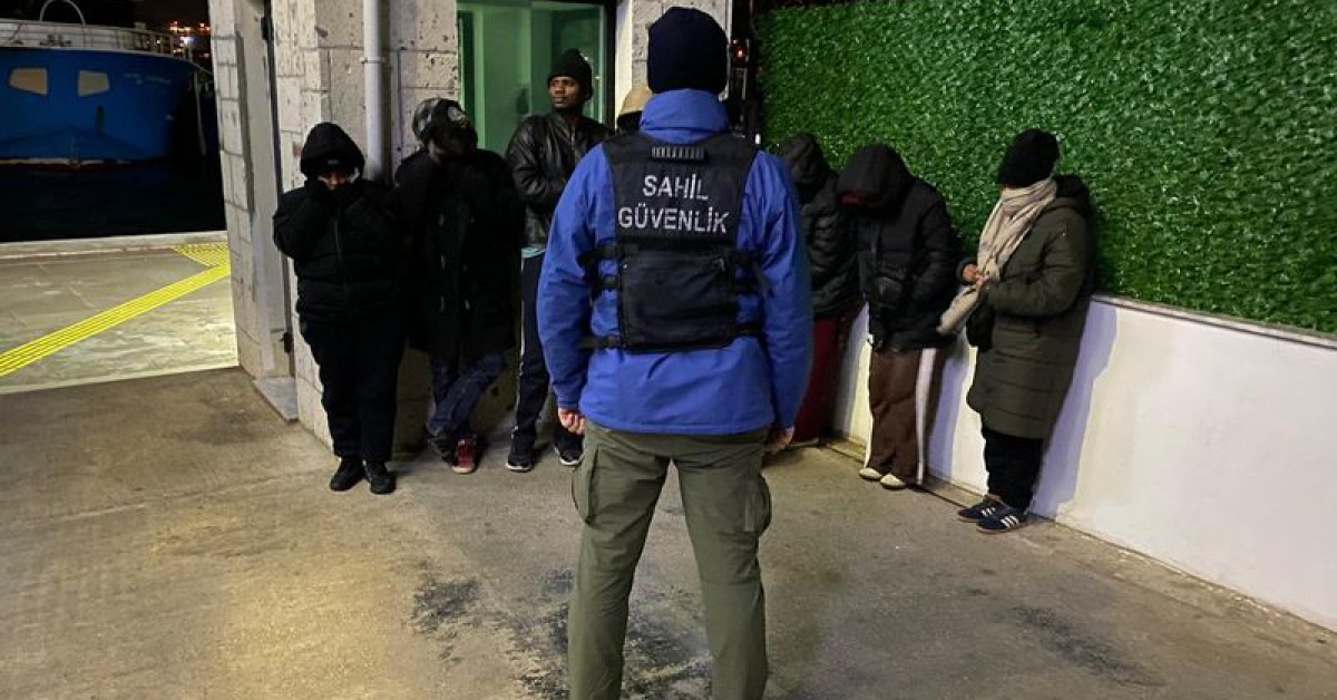 Çok sayıda göçmen kaçakçısı gözaltında!