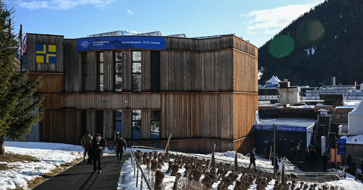 Davos’ta yangın tahliyesi