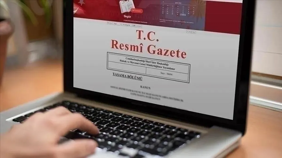En düşük emekli maaşı düzenlemesi Resmi Gazete’de!