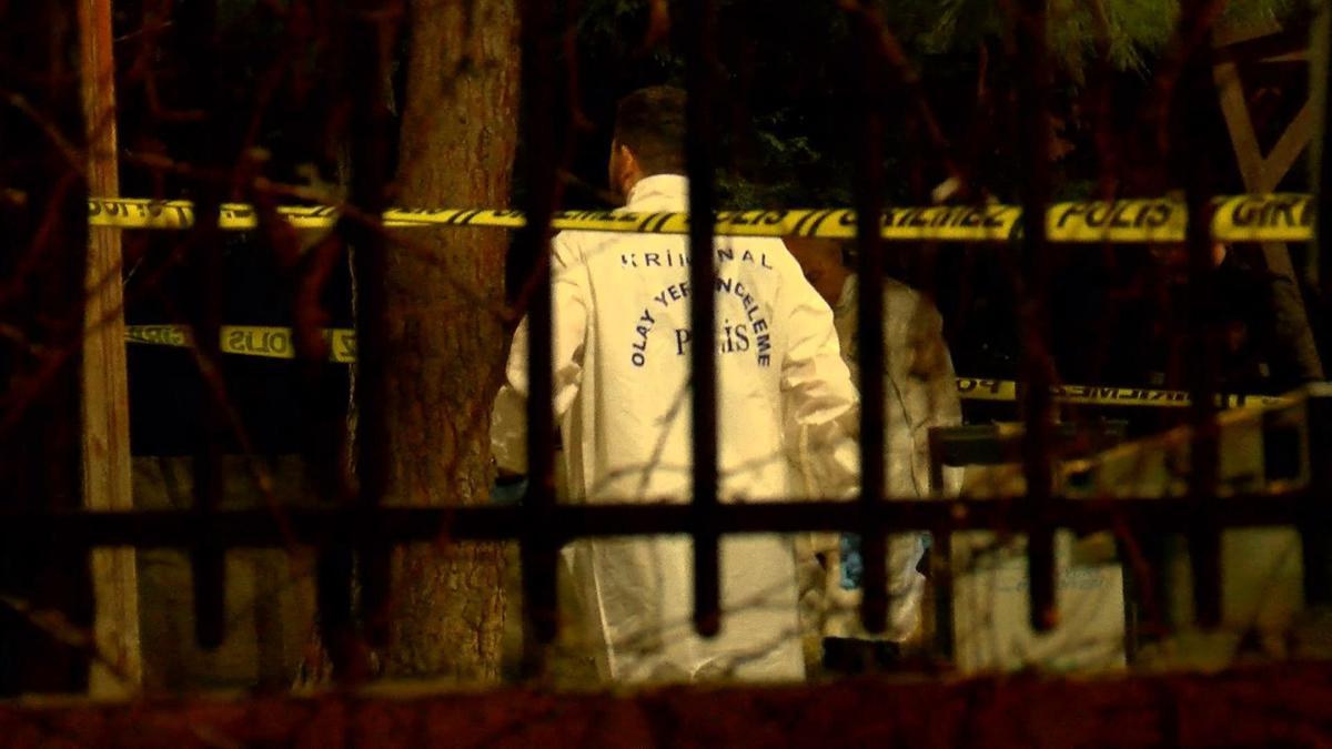 Esenyurt’ta parkta kanlı hesaplaşma: 1 ölü, 2 yaralı