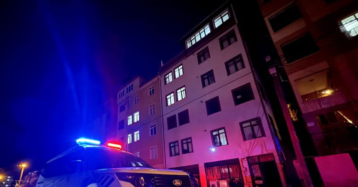 Genç kadın sevgilisini banyoda katletti!