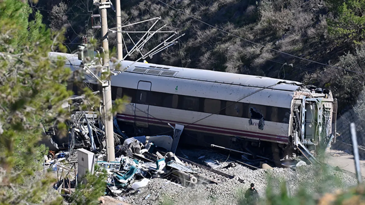 İspanya’da iki tren kazası daha! Ölü ve yaralılar var