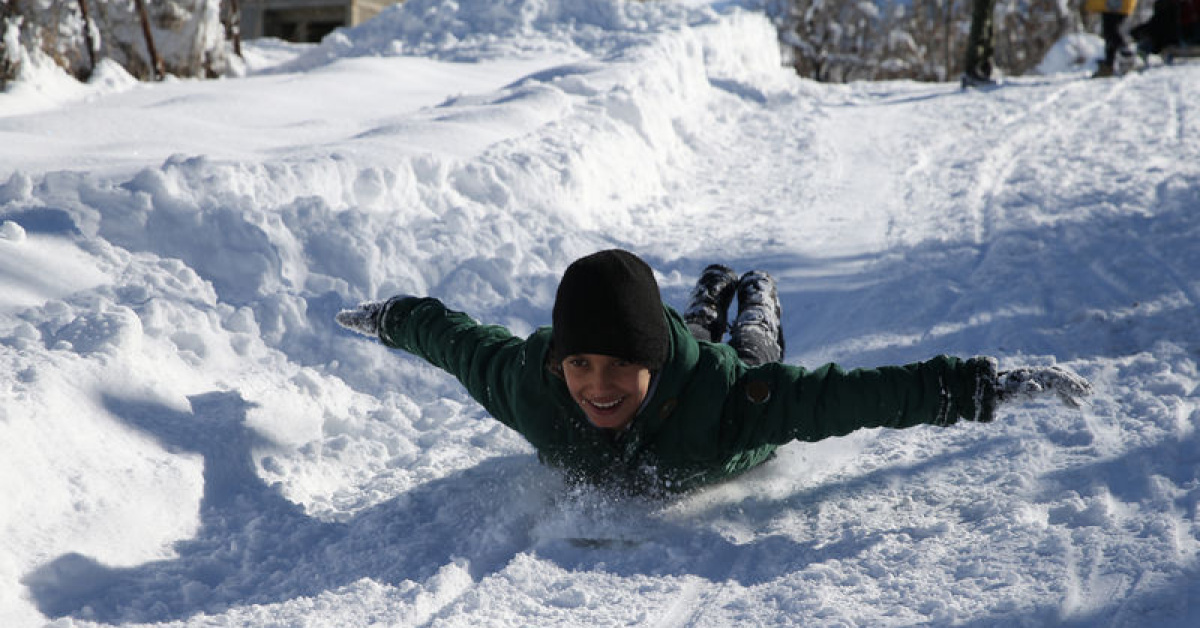 İstanbul’a kar geliyor! Peşe peşe uyarılar! Beyaz örtü nerelerde bekleniyor?