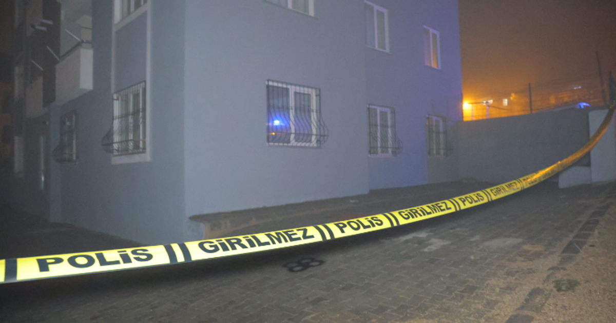 Kahramanmaraş’ta istinat duvarı çöken bina tahliye edildi