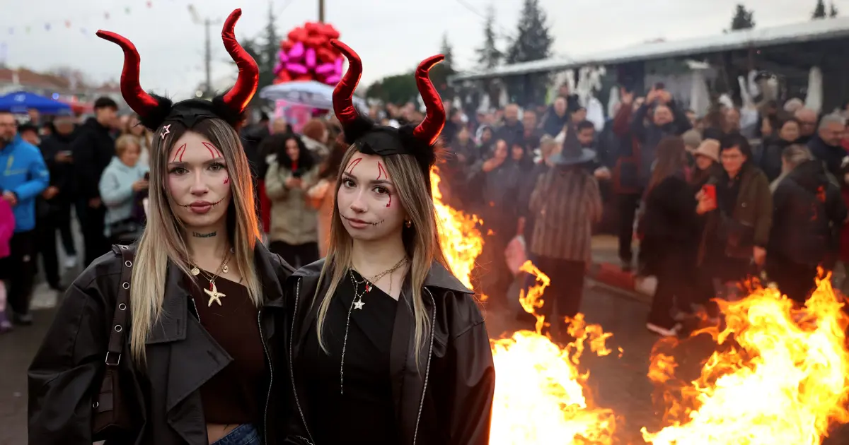 Kırklareli’nde bin yıllık gelenek “Koleda” başladı