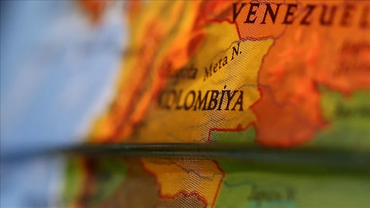 Kolombiya’da uçak kazası! Aralarında meclis üyesinin de olduğu 15 kişi hayatını kaybetti