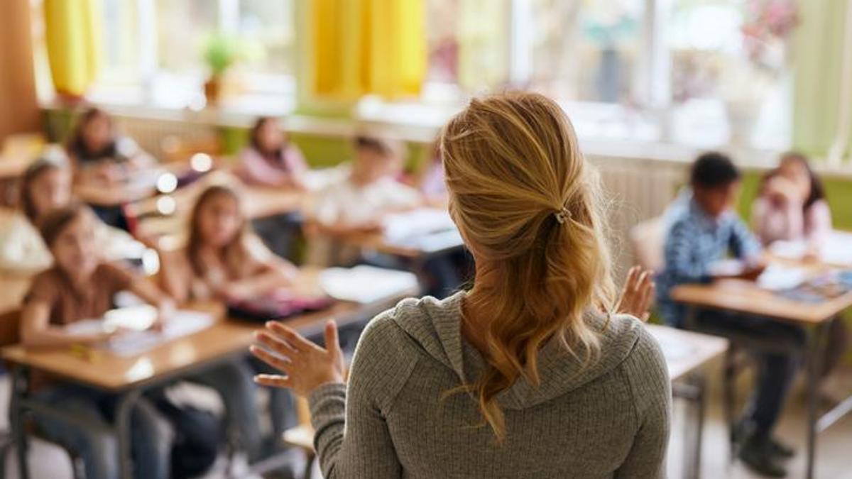 MEB, el kitabını günün ihtiyaçlarına göre güncelledi: Kayıp, yas, boşanma, bilinçli teknoloji kullanımı…