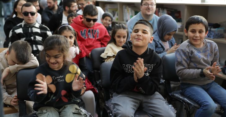 Masallarla engelsiz mutluluk