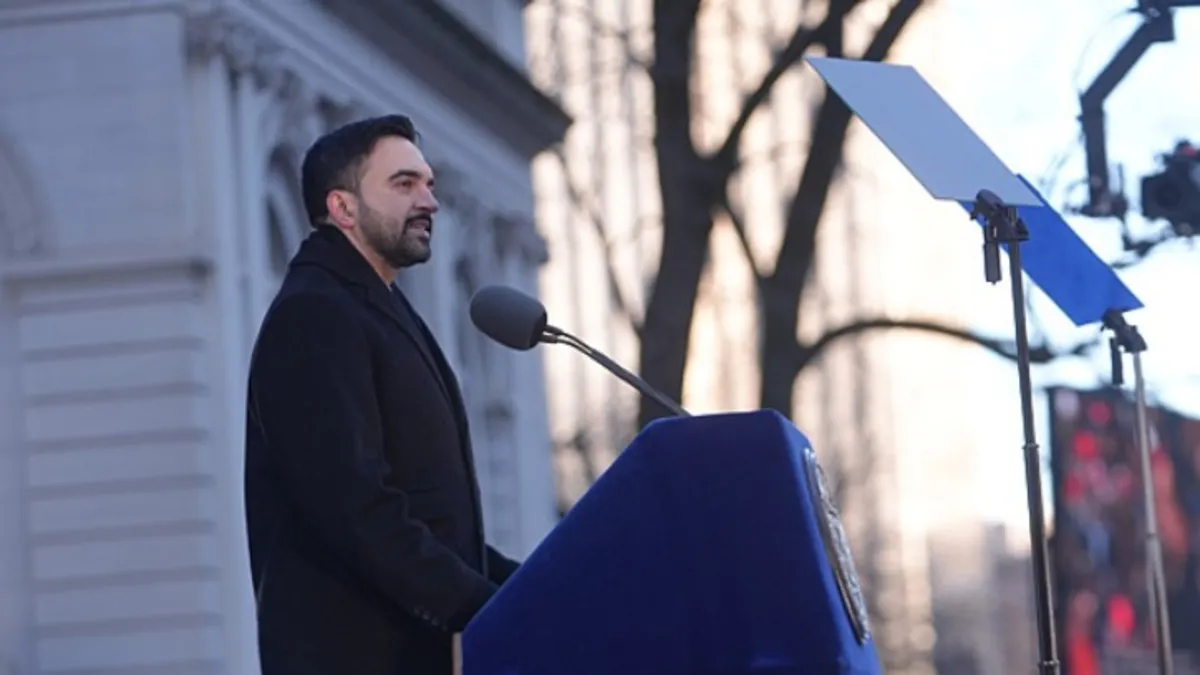 New York’un ilk Müslüman Belediye Başkanı Mamdani resmen göreve başladı!