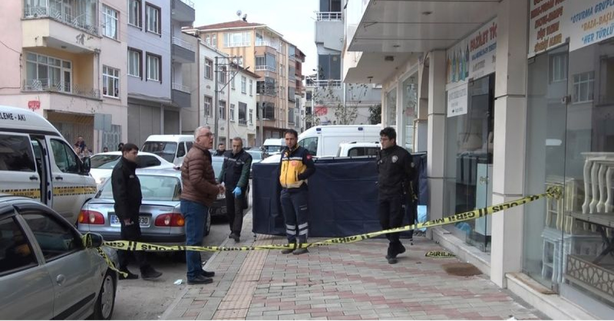 Ölü bulunmuştu… Merdivenden düşmüş!