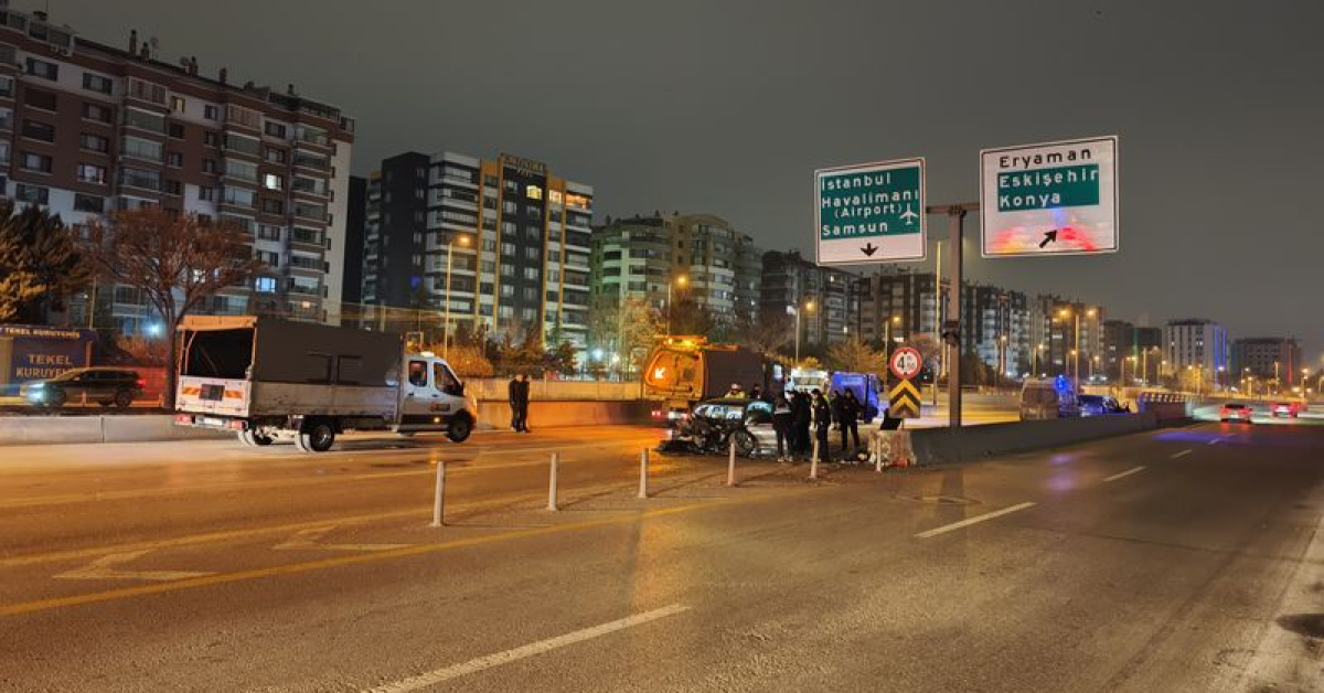 Önce bariyere ardından minibüse çarptı: 1 ölü, 2 yaralı