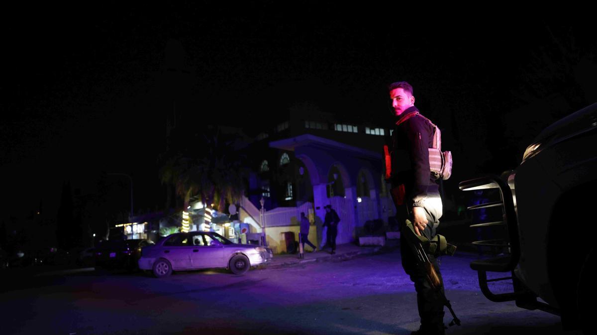 Şam’da askeri havalimanı çevresine roket saldırısı düzenlendi