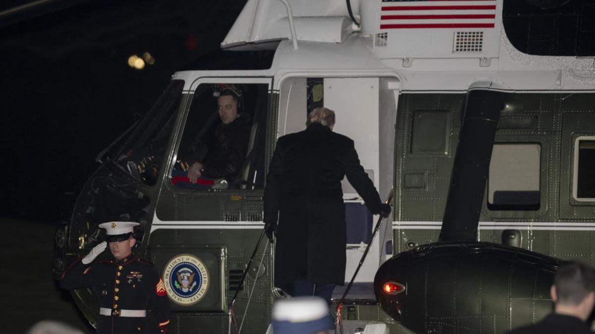 Trump’ın uçağında havadayken arıza!