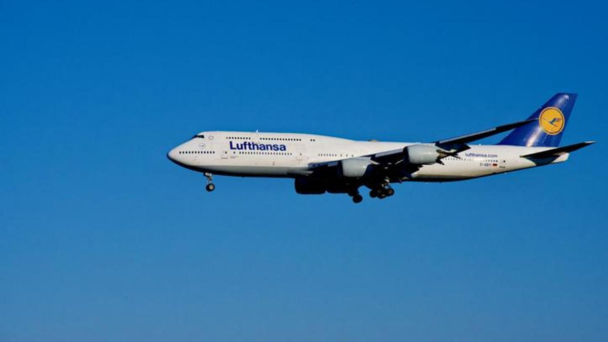Alman havayolu şirketi Lufthansa pilotları grevde