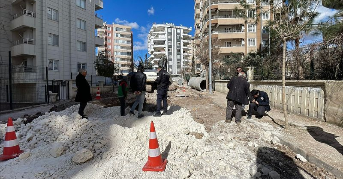 Altyapı çalışmasında göçük: 2 işçi yaralı