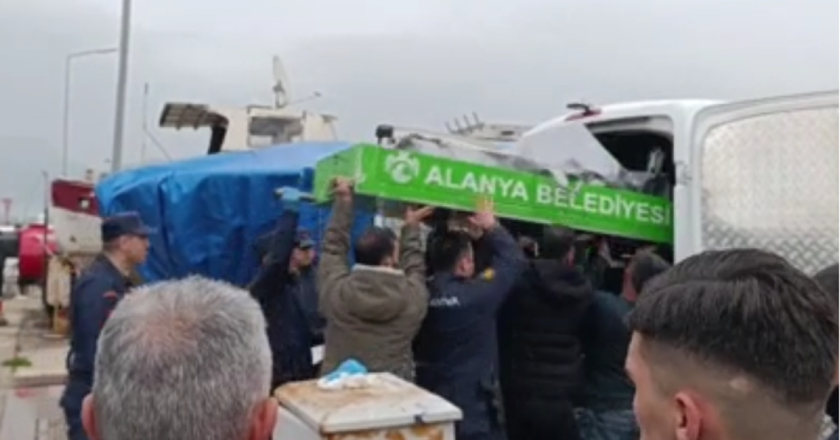 Antalya’da denizde cansız beden bulundu